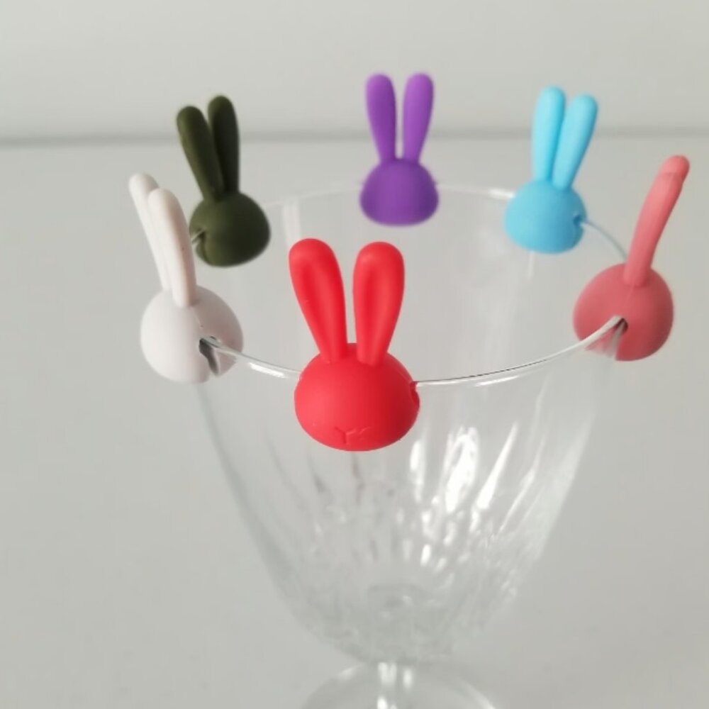 6pc. Rabbit Ears Silicone Wine Marker Barware Glass Charm Drink Tracker.